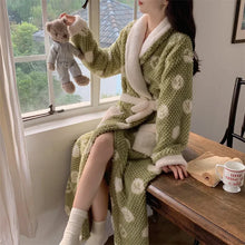 Load image into Gallery viewer, Women'S Pajamas Cute Pijama Winter Sleepwear Warm Robe Sets Long Home Wear Bathrobe plus Velvet Warmth Coral Fleece Nightgown
